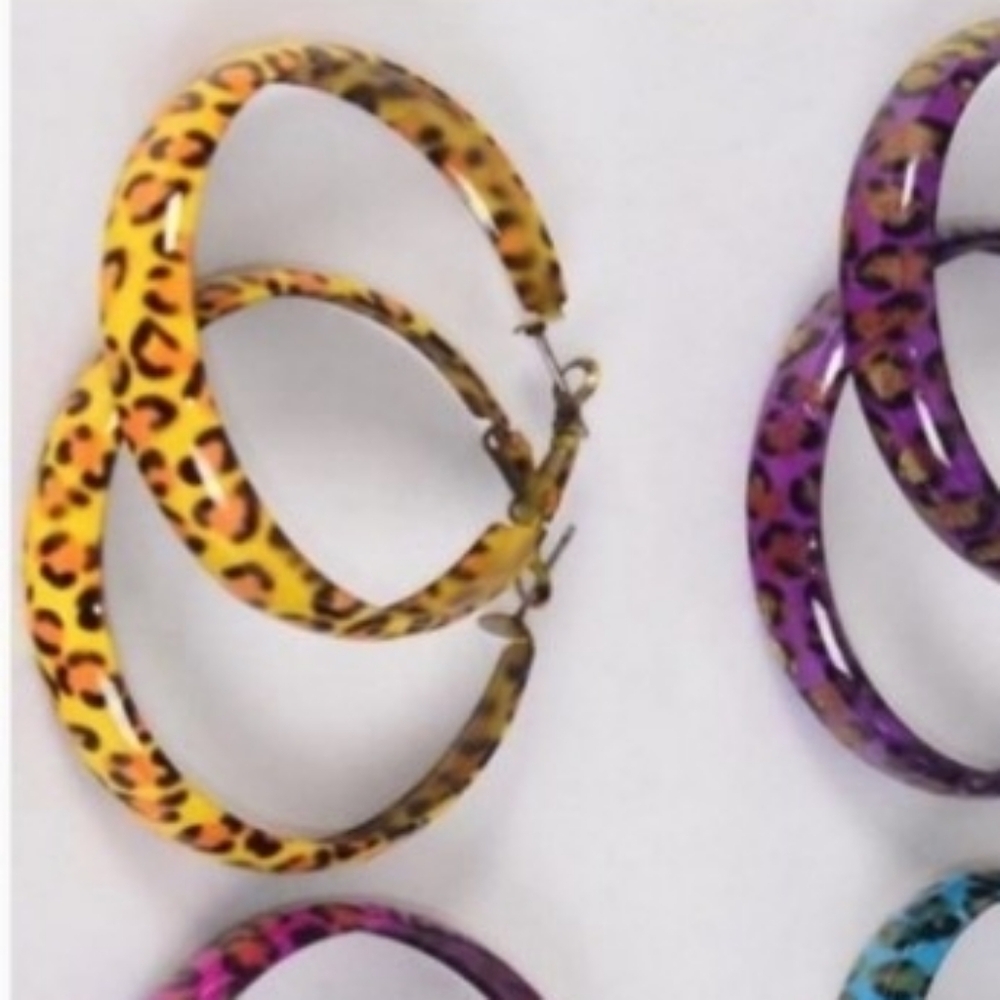 Animal Cheetah Leopard Hoop Earrings *Yellow Colorful NEW